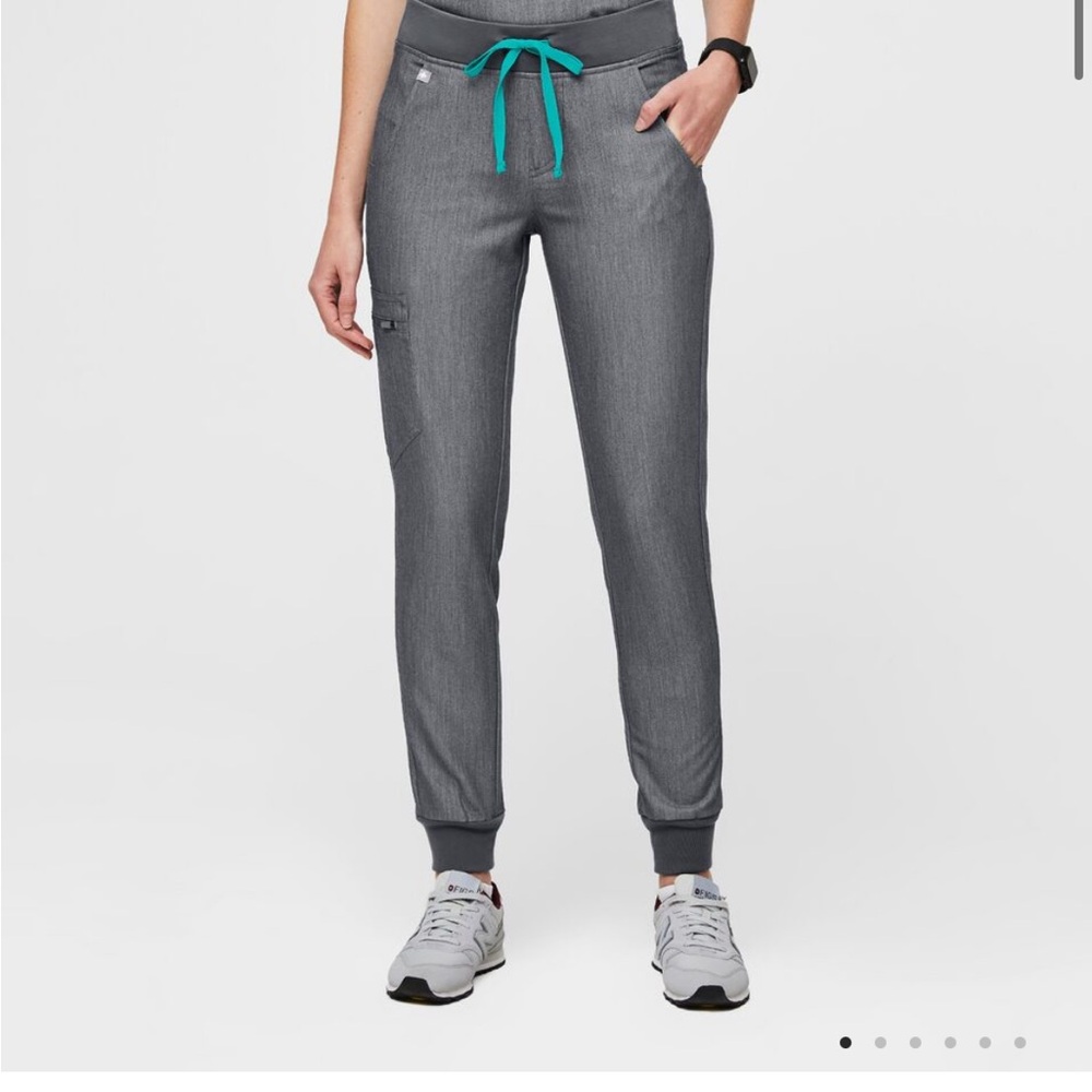 FIGS Zamora scrub pants graphite